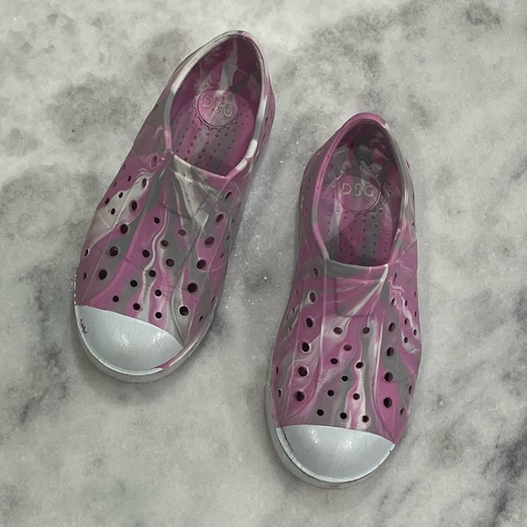 DSG EVA Slip-On Shoes - Picture 3 of 6